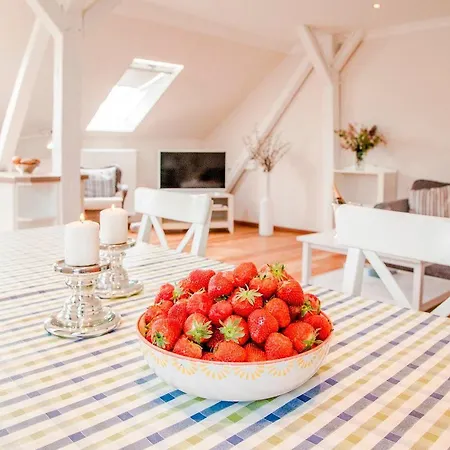 Apartamento Silbermoewe *